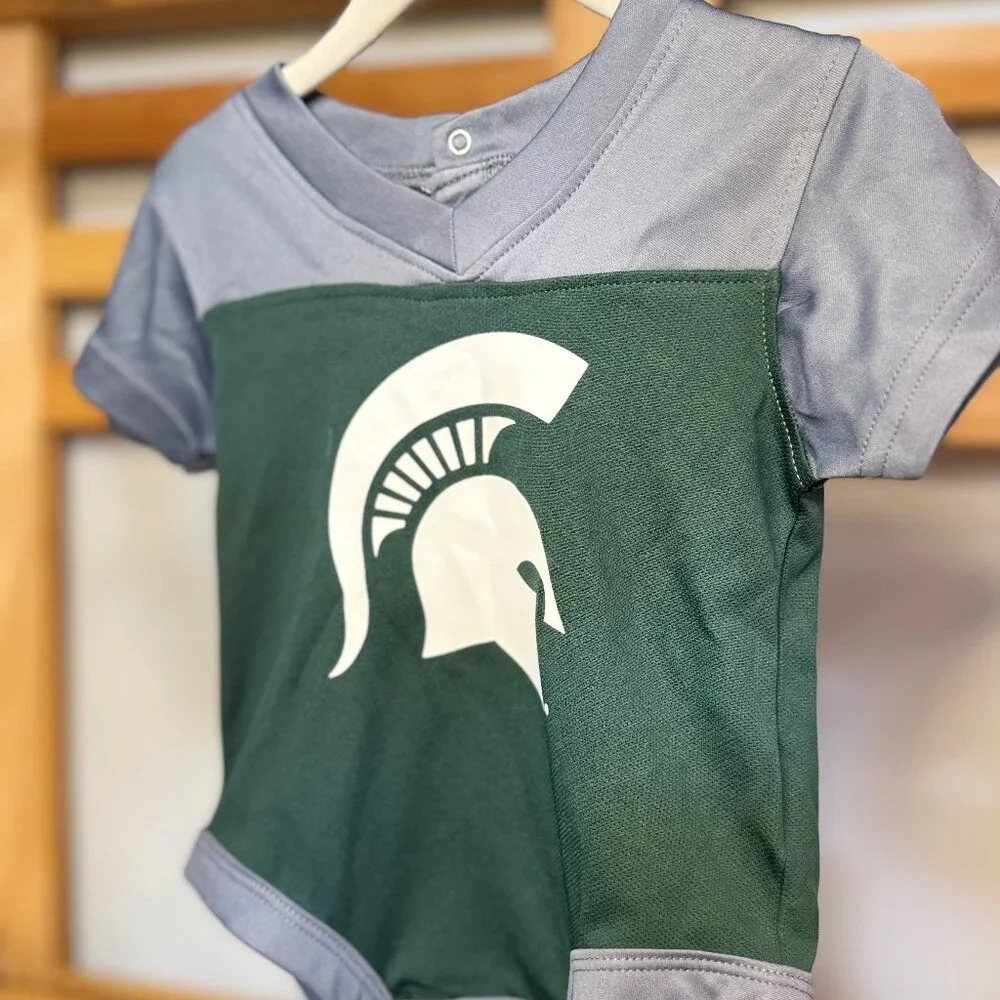 Michigan State Spartans Baby Jersey Onesie Green/Gray Size 12M EUC - Picture 2 of 4
